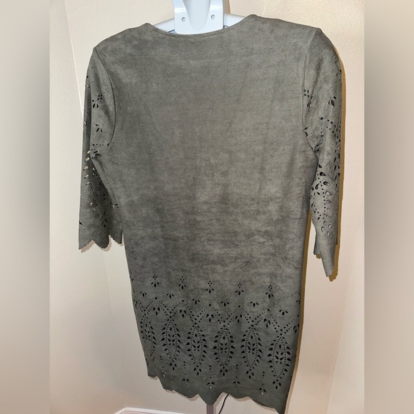 Karen Kane Charcoal Long Sleeve Dress - Picture 2 of 6